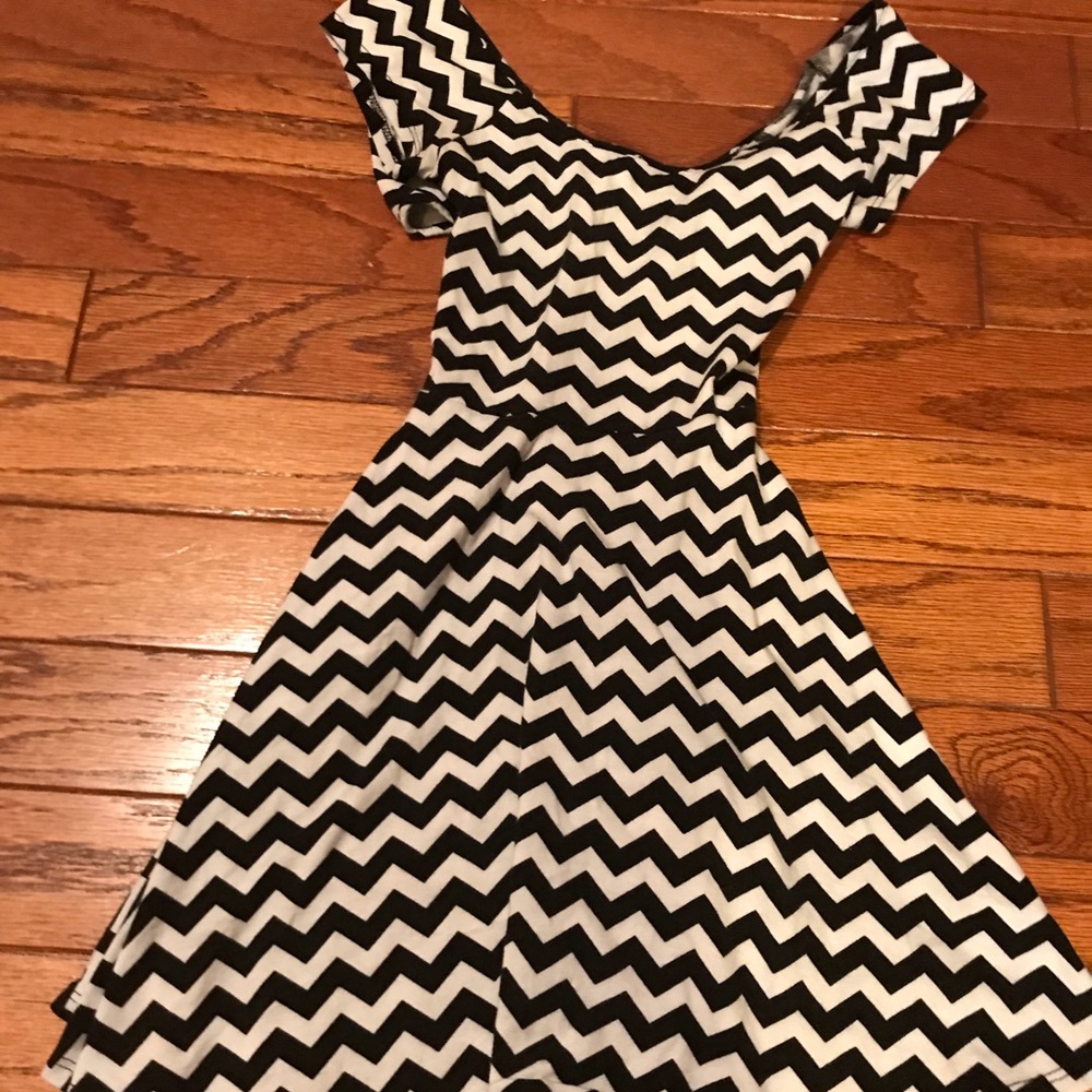 Super cute PacSun Dress!